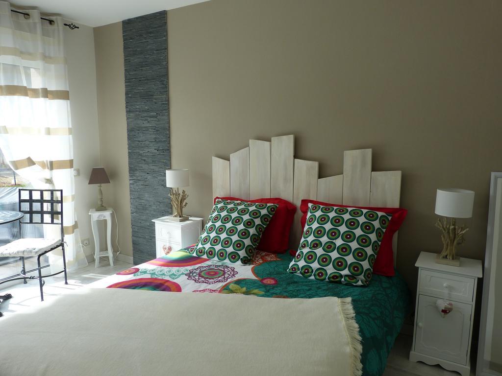 La Santijohannaise Saint-Jean-Kourtzerode Habitación foto